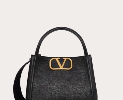 VALENTINO-GARAVANI-ALLTIME-MEDIUM-HANDBAG-IN-GRAINY-CALFSKIN-16