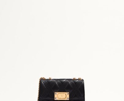 VALENTINO-GARAVANI-QUILTIE-67-SMALL-SHOULDER-BAG-IN-QUILTED-NAPPA-LEATHER-13